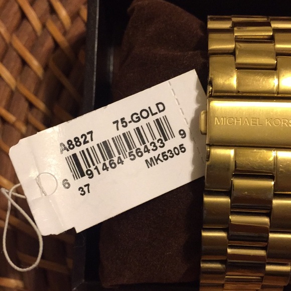 Michael Kors—Chronograph Watch Gold w/ Pearl Face - Picture 6 of 7